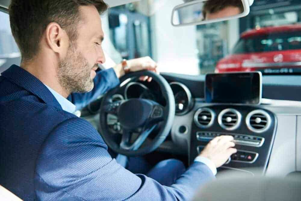 Mahale’s Travels - Best Cab Services in Nashik Road